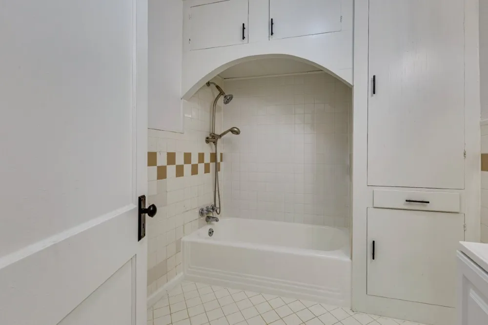 617 Wilson Street Lancaster, TX 75146