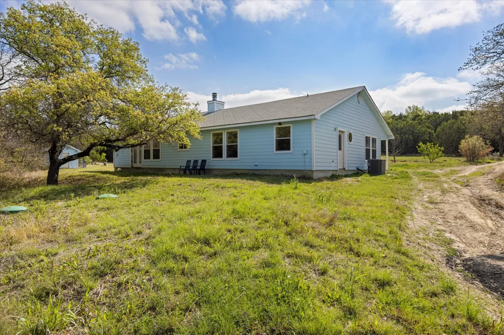 514 County Road 2495 Hico, TX 76457