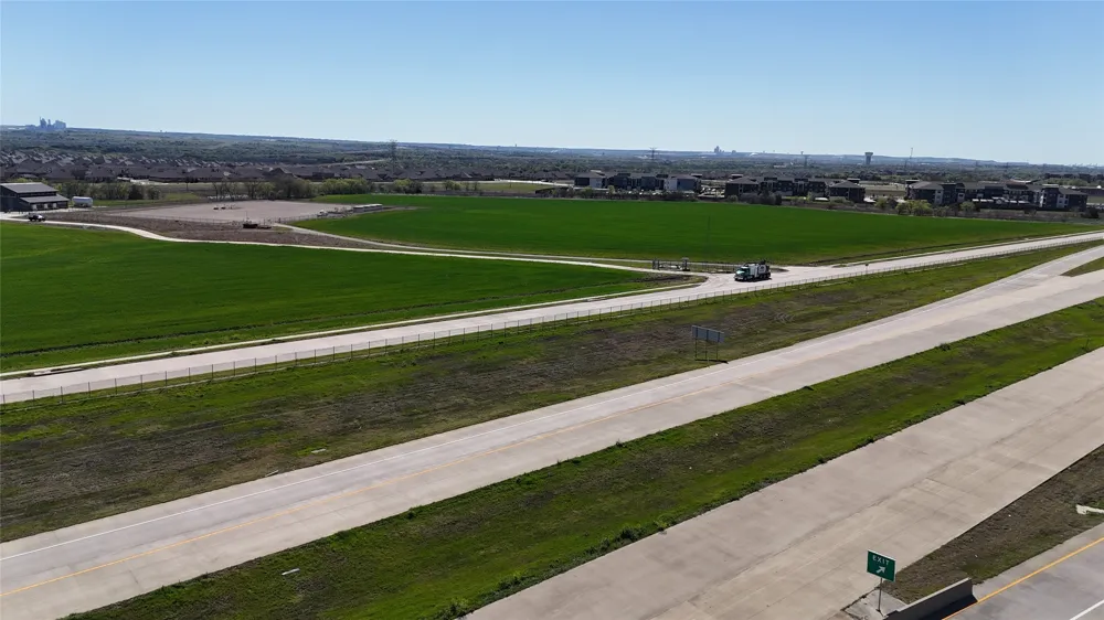 HWY 360 Grand Prairie, TX 76065