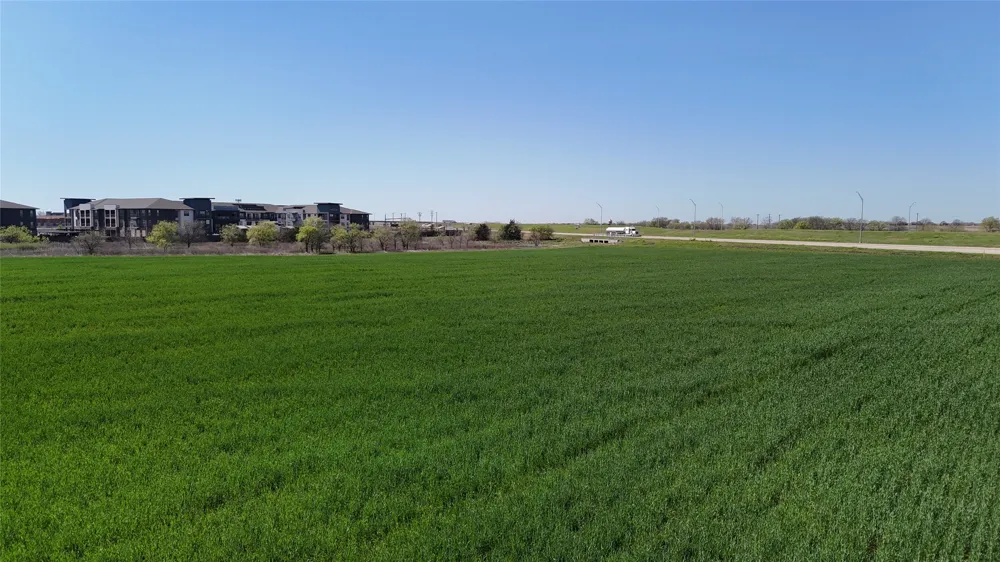 HWY 360 Grand Prairie, TX 76065