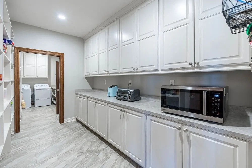 401 An County Road 138 Elkhart, TX 75839