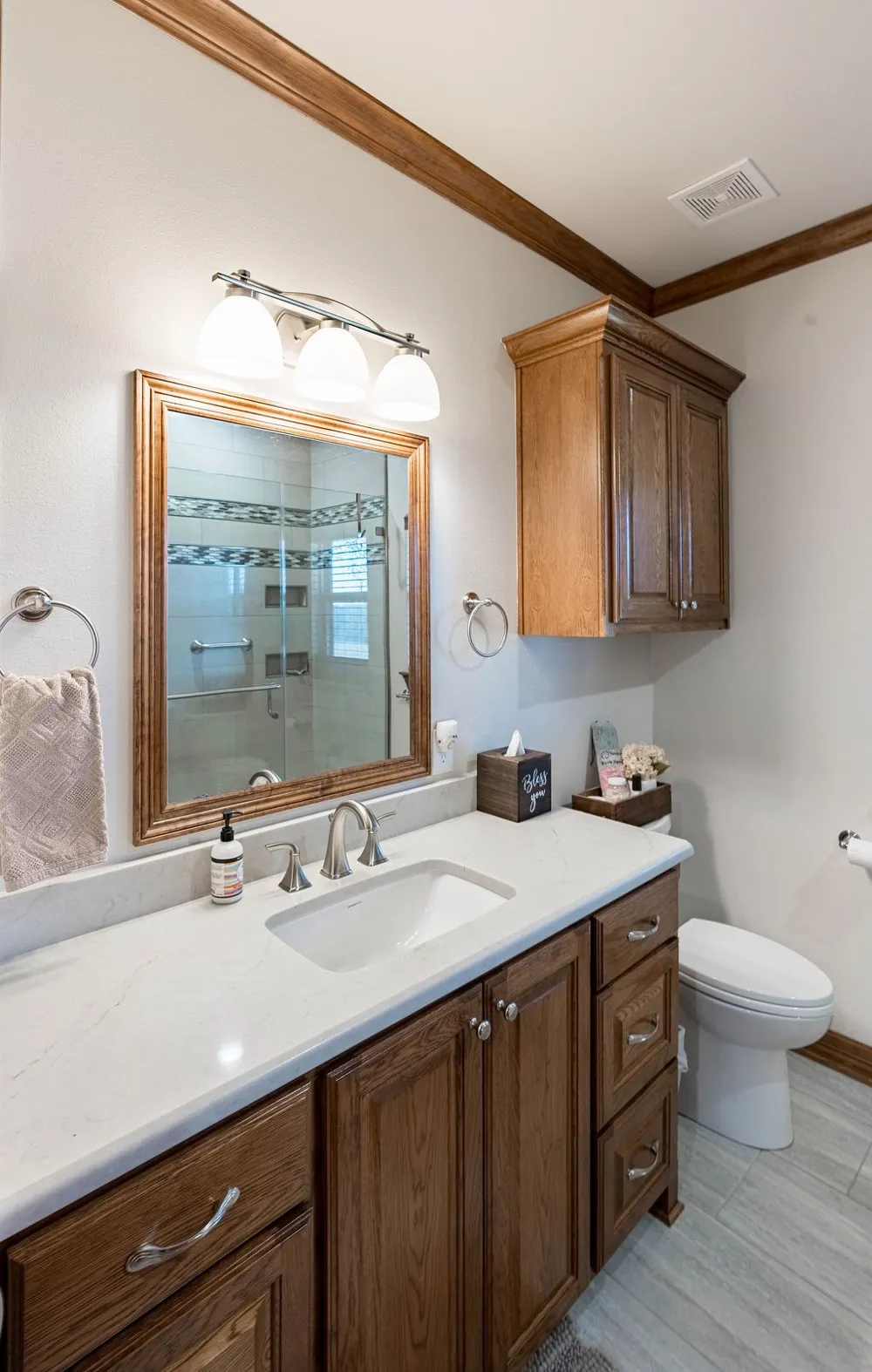 401 An County Road 138 Elkhart, TX 75839