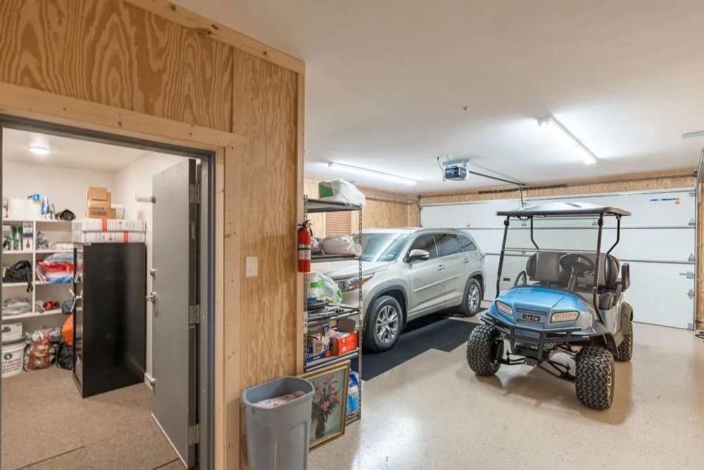 401 An County Road 138 Elkhart, TX 75839