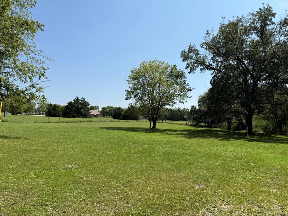 1049 Industrial Boulevard Point, TX 75472