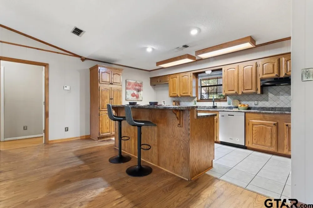 522 Woodside Drive Hideaway, TX 75771
