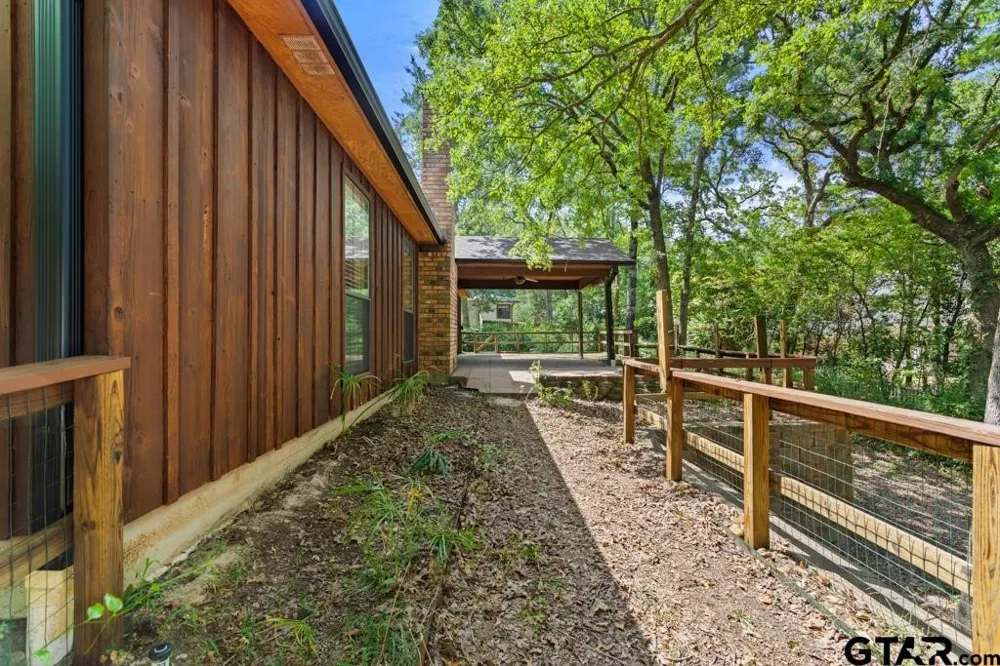 522 Woodside Drive Hideaway, TX 75771
