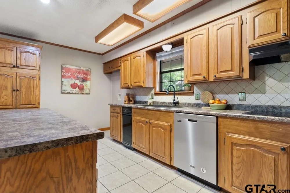 522 Woodside Drive Hideaway, TX 75771