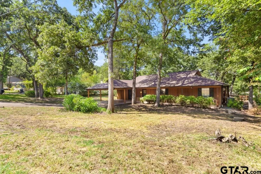 522 Woodside Drive Hideaway, TX 75771
