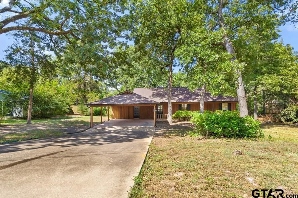 522 Woodside Drive Hideaway, TX 75771