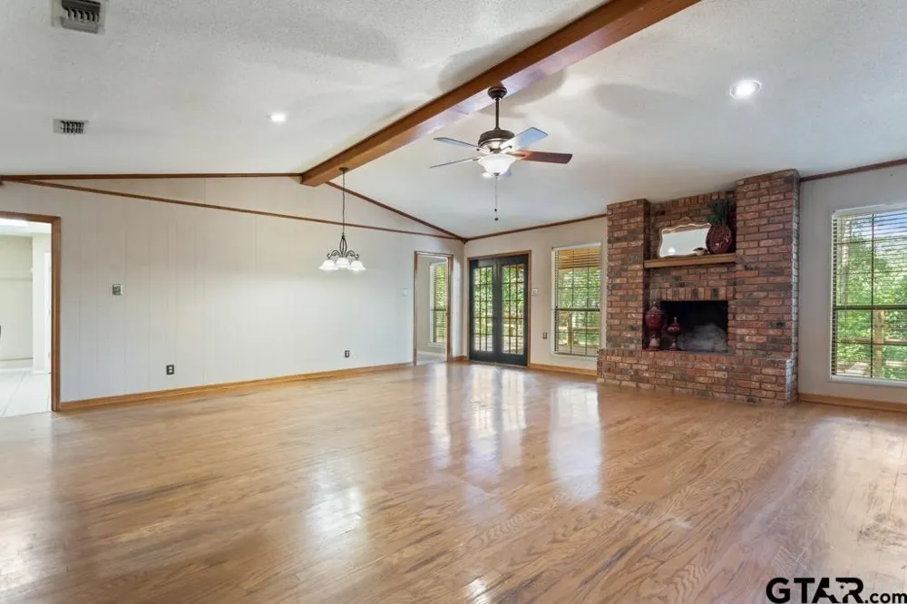 522 Woodside Drive Hideaway, TX 75771