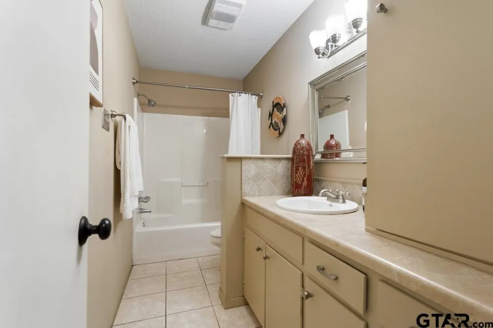 522 Woodside Drive Hideaway, TX 75771