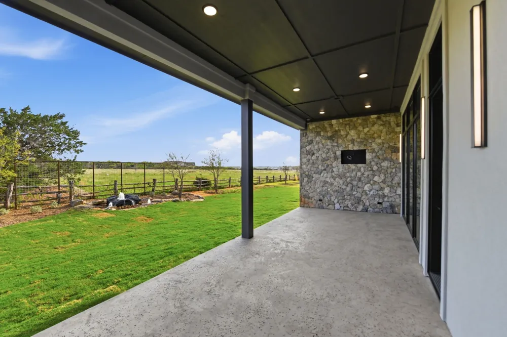 2025 Limestone Trail Graford, TX 76449
