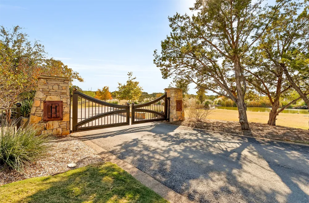 2025 Limestone Trail Graford, TX 76449