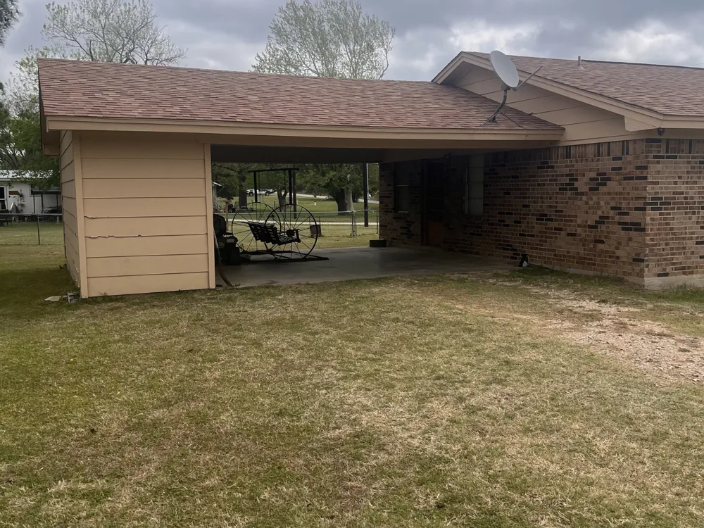 2548 County Road 2690 Alvord, TX 76225