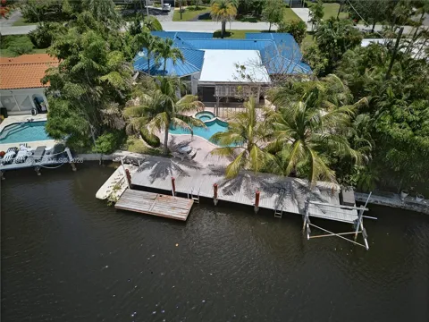 2801 Coral Shores Dr