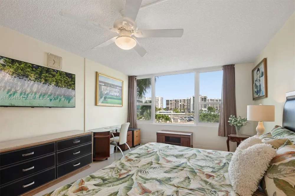 3505 S Ocean Dr #201 Hollywood, FL 33019