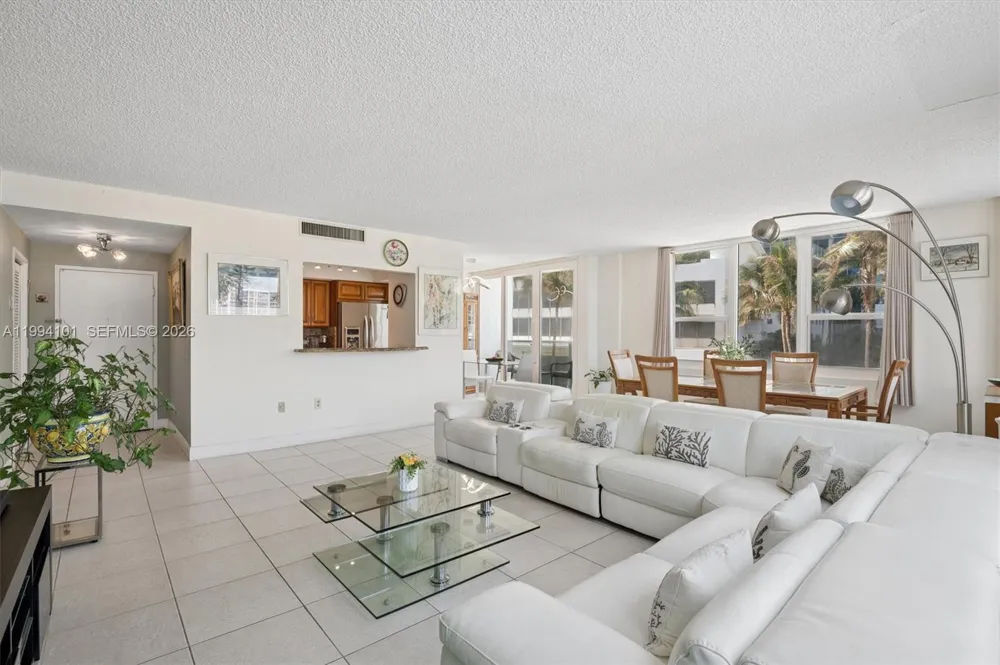 3505 S Ocean Dr #201 Hollywood, FL 33019