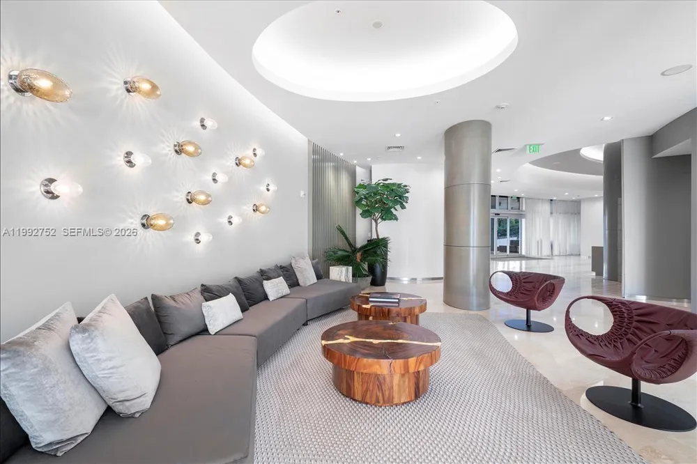 10275 Collins Ave #1107 Bal Harbour, FL 33154