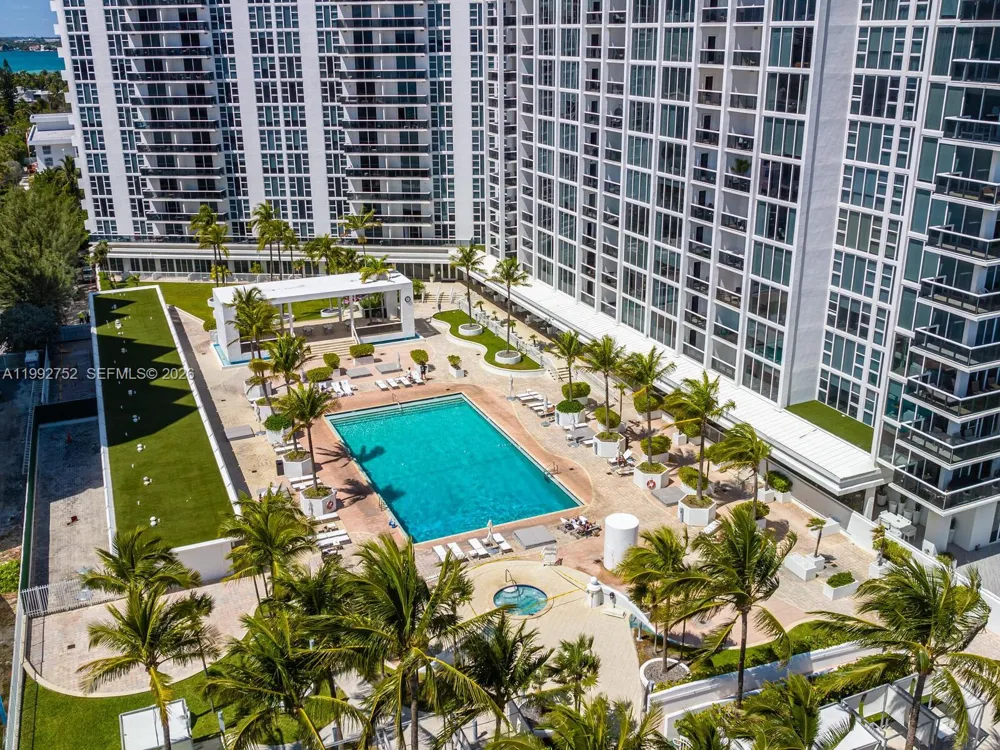 10275 Collins Ave #1107 Bal Harbour, FL 33154