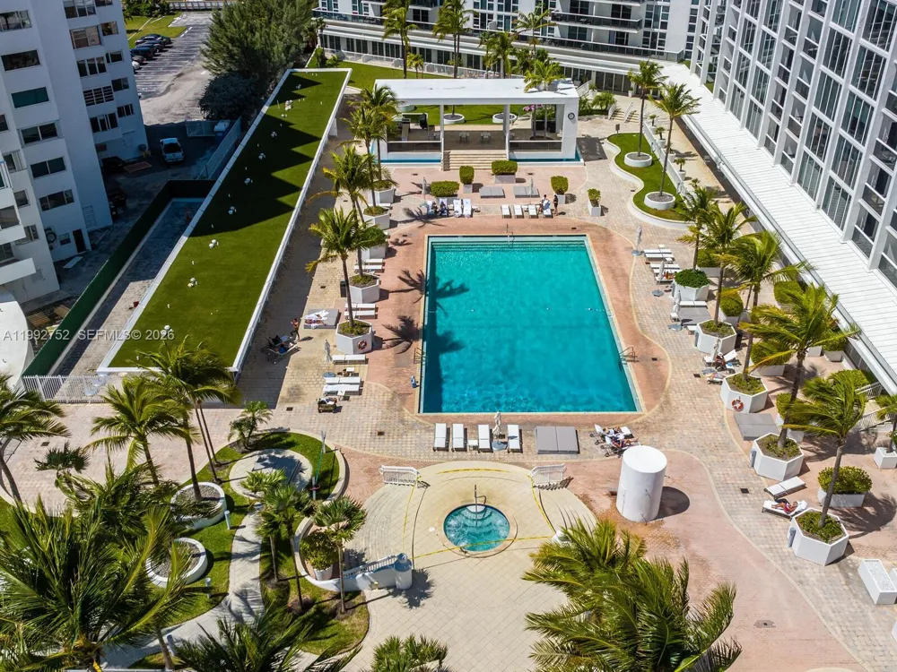 10275 Collins Ave #1107 Bal Harbour, FL 33154