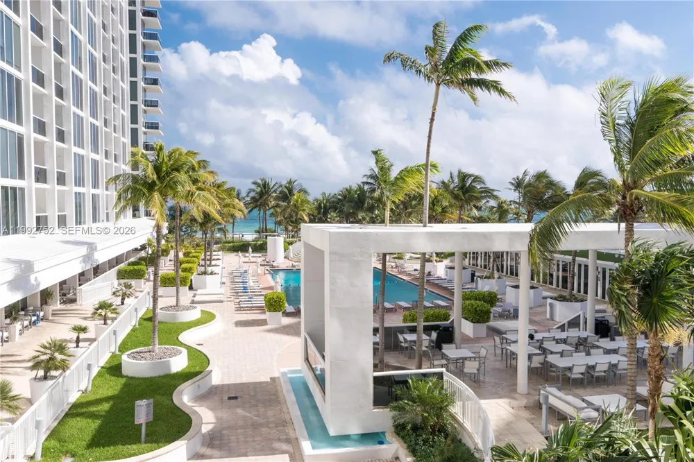 10275 Collins Ave #1107 Bal Harbour, FL 33154
