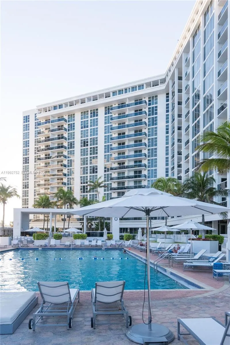 10275 Collins Ave #1107 Bal Harbour, FL 33154