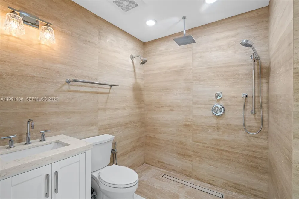 8201 SW 150th Dr Palmetto Bay, FL 33158