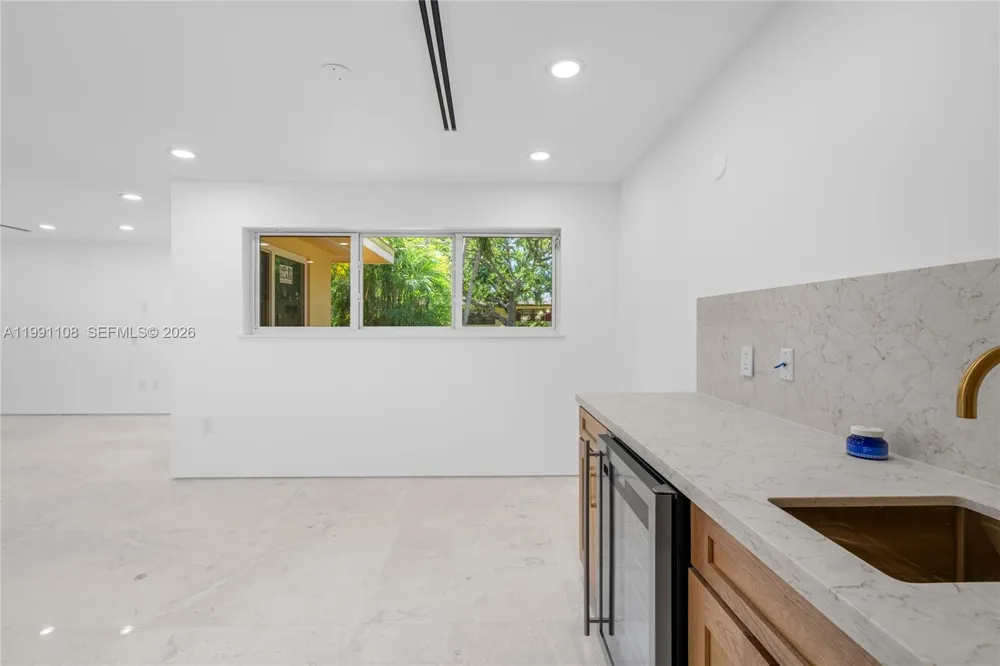 8201 SW 150th Dr Palmetto Bay, FL 33158