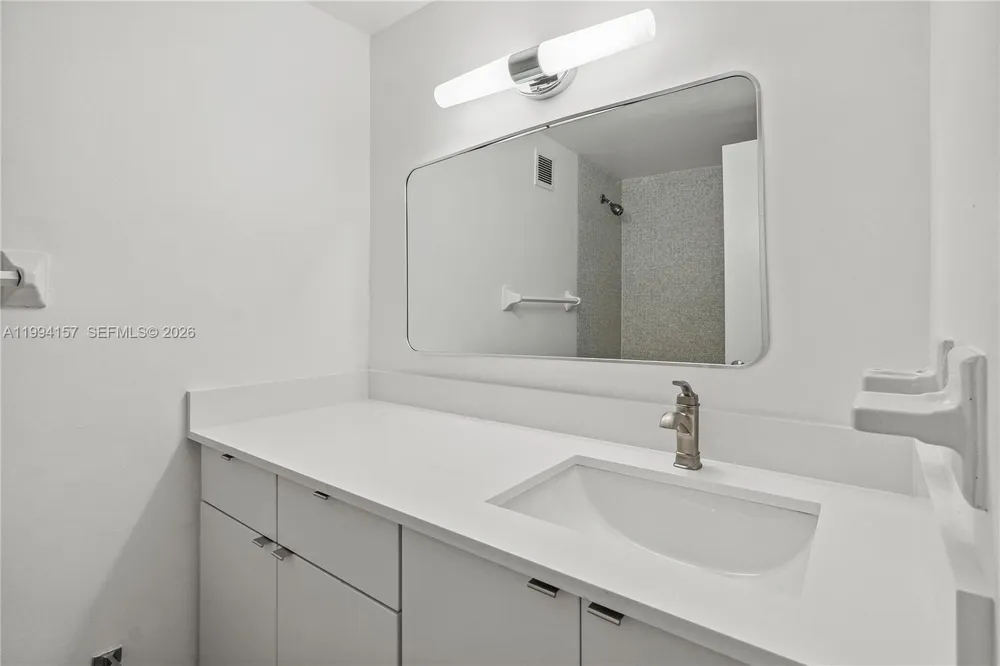 1200 West Ave #PH-01 Miami Beach, FL 33139