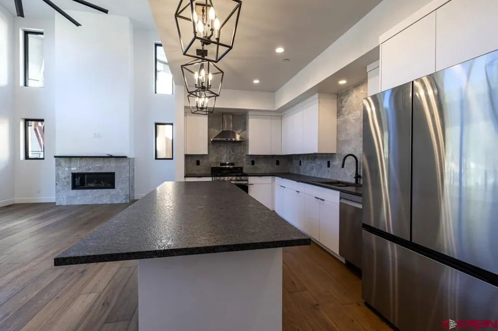 1118 Twin Buttes Avenue Durango, CO 81301