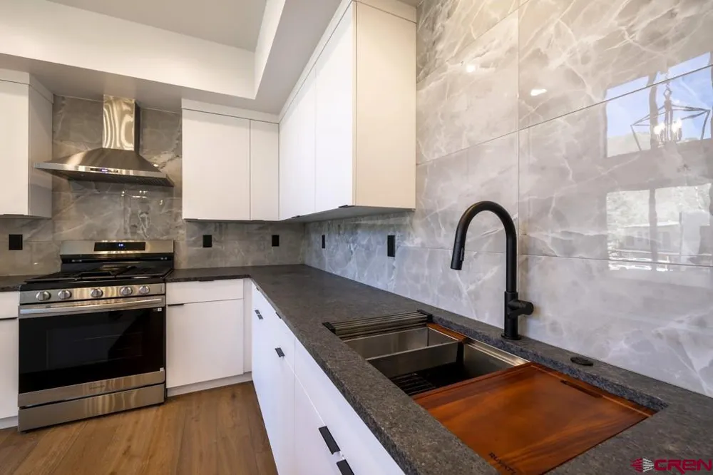 1118 Twin Buttes Avenue Durango, CO 81301