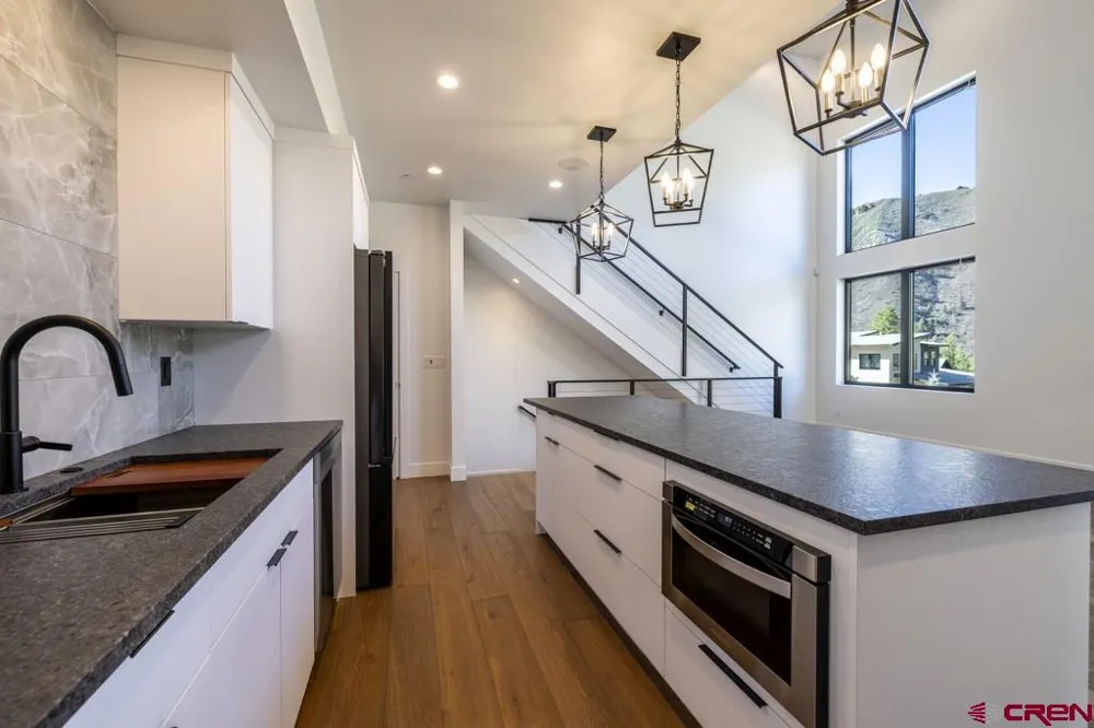1118 Twin Buttes Avenue Durango, CO 81301