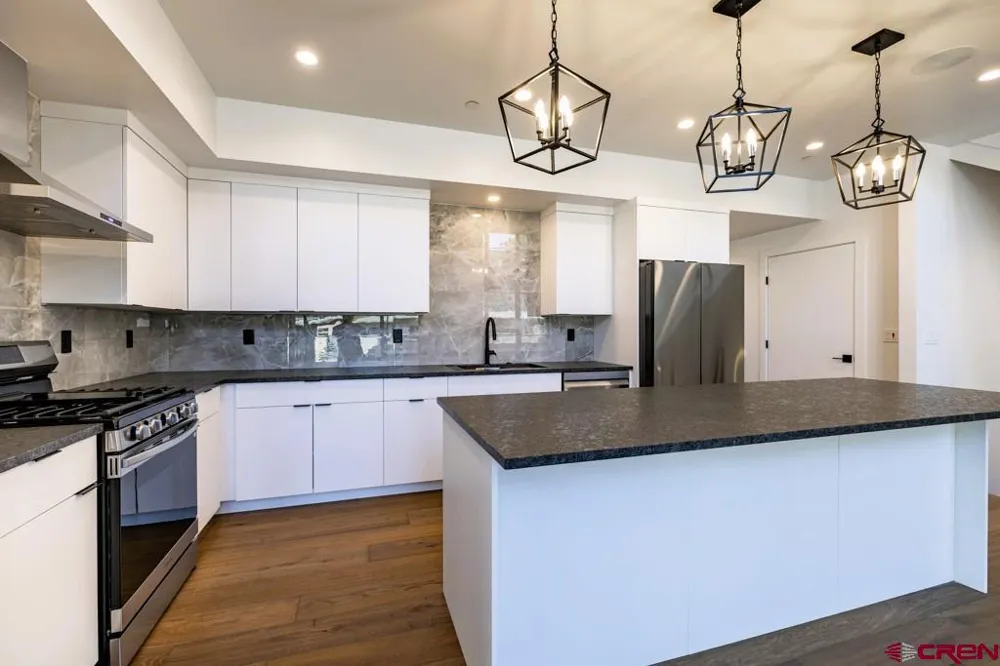 1118 Twin Buttes Avenue Durango, CO 81301