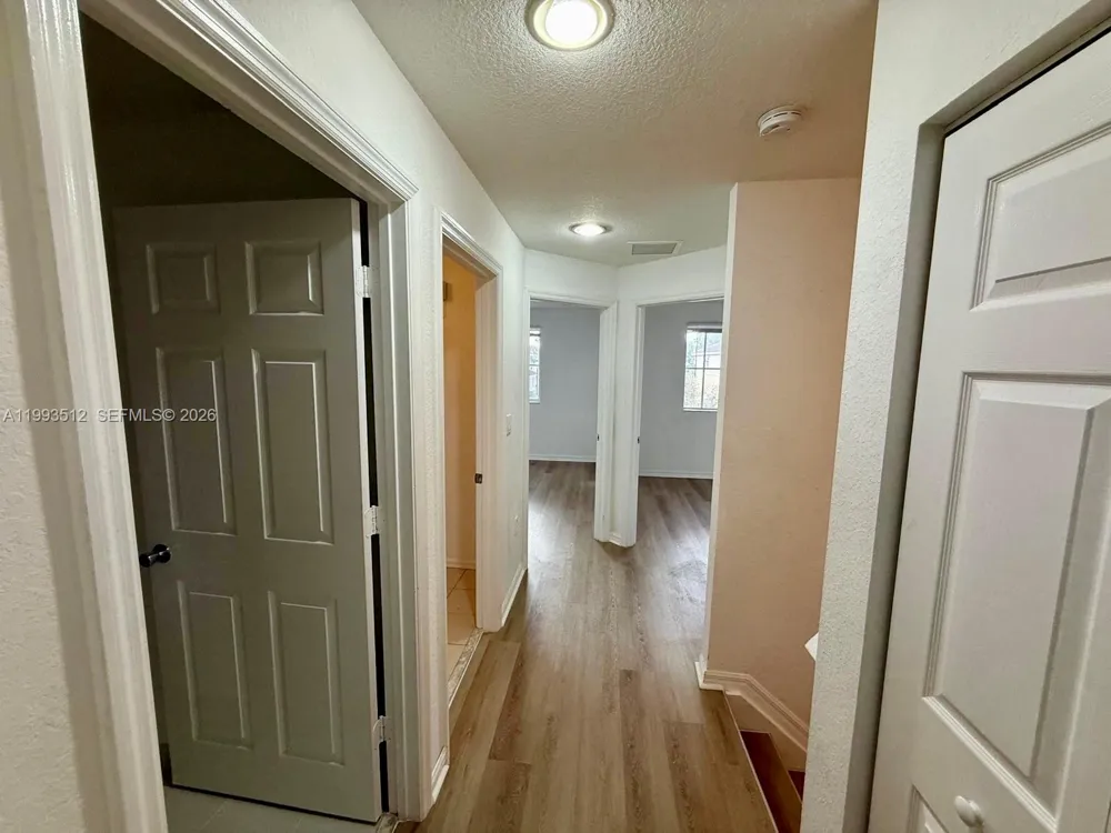 1934 SW 60th Ave North Lauderdale, FL 33068