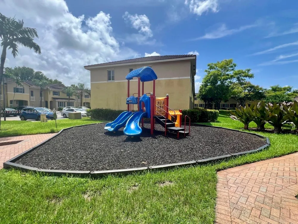 1934 SW 60th Ave North Lauderdale, FL 33068