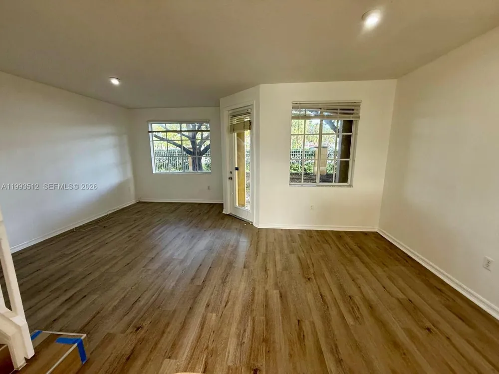 1934 SW 60th Ave North Lauderdale, FL 33068