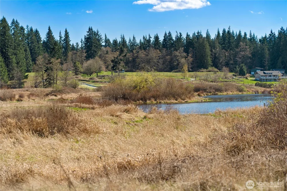 4320 Barbara Lane Clinton, WA 98236