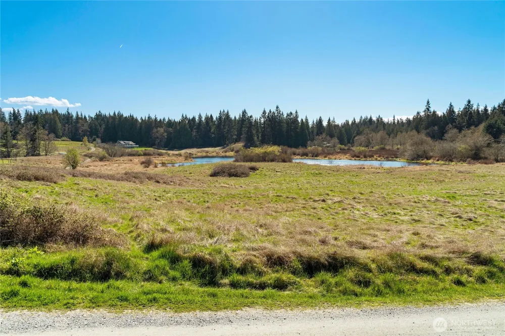 4320 Barbara Lane Clinton, WA 98236