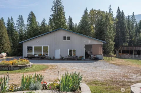 3829 Deep Lake Boundary Road