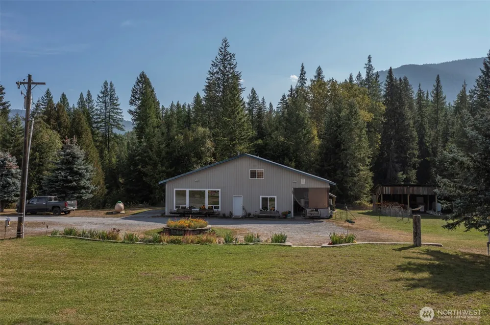 3829 Deep Lake Boundary Road Colville, WA 99114