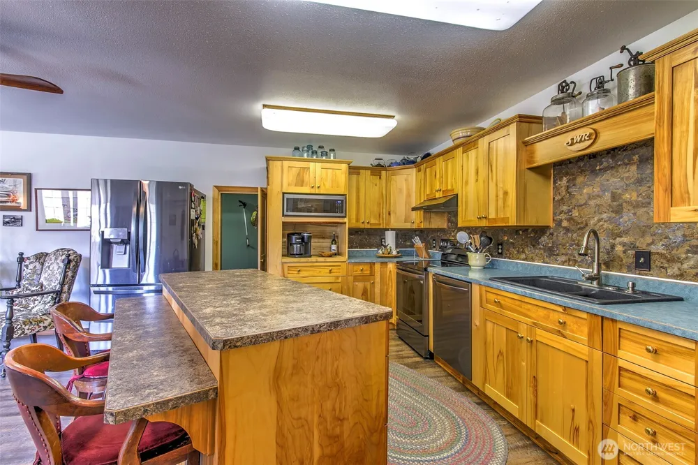 3829 Deep Lake Boundary Road Colville, WA 99114