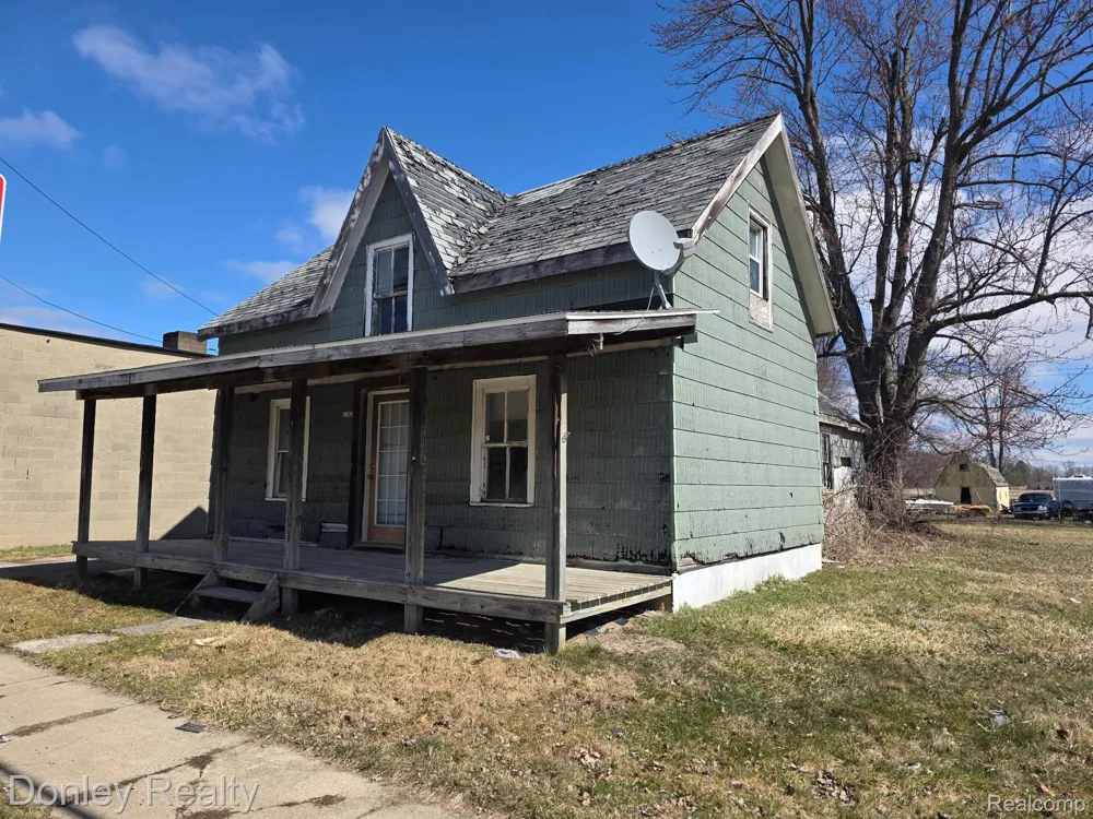 9620 Main Street Clifford Village, MI 48727