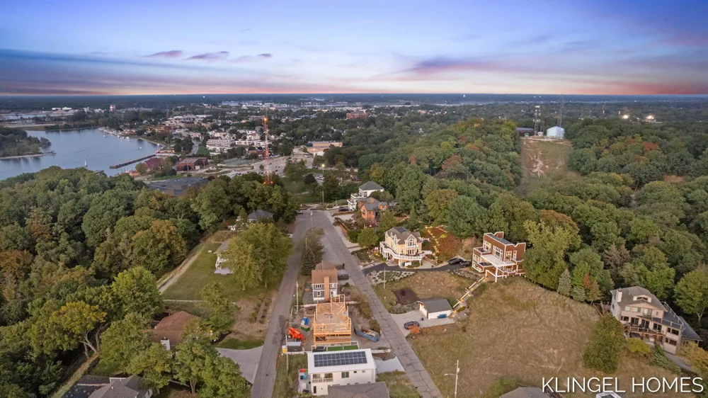 140 Prospect Street Grand Haven City, MI 49417