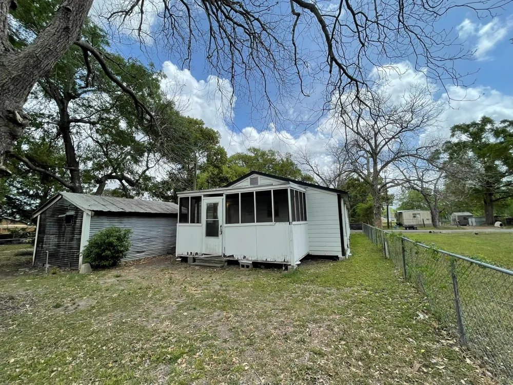 3020 Avenue D Bay City, TX 77414