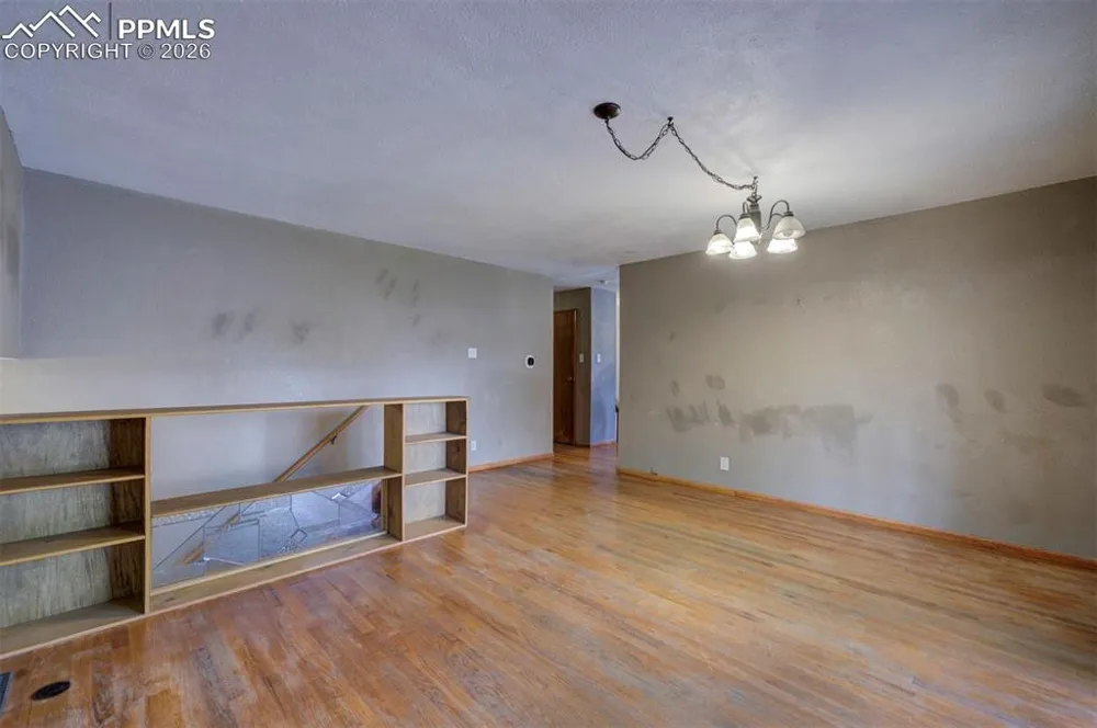 61 Louis Nelson Road Pueblo, CO 81001