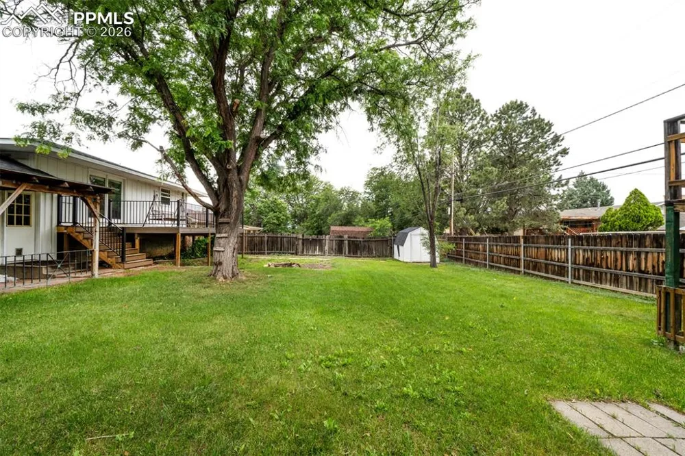 61 Louis Nelson Road Pueblo, CO 81001