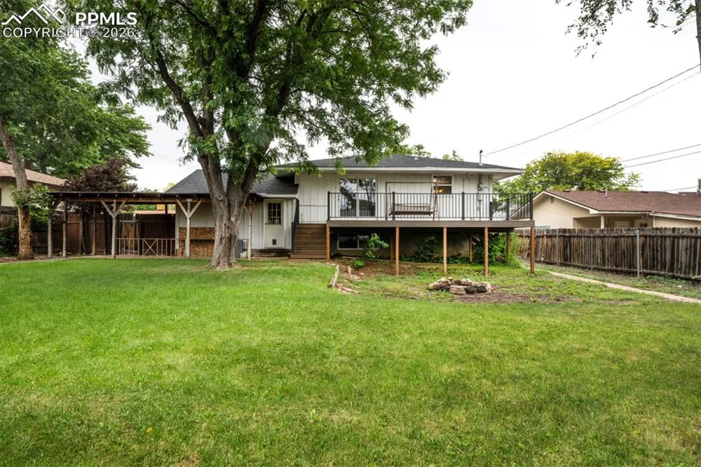 61 Louis Nelson Road Pueblo, CO 81001