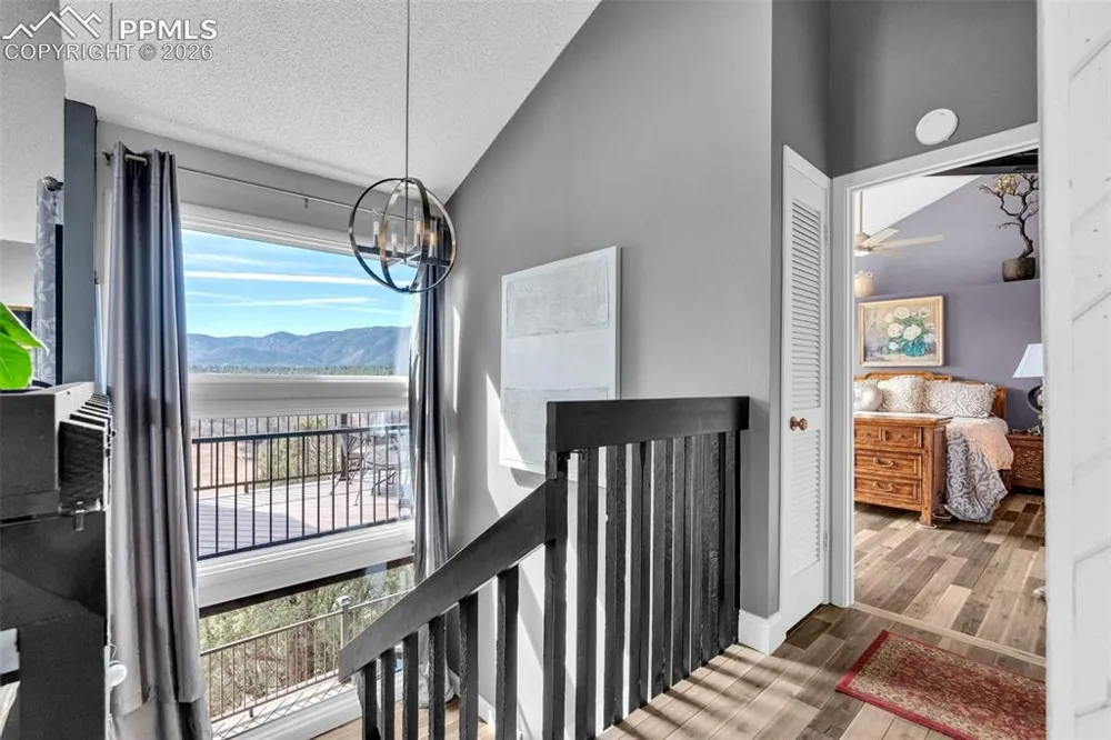 4500 Sentinel Rock Larkspur, CO 80118