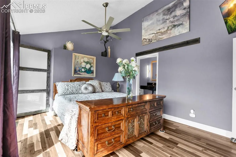 4500 Sentinel Rock Larkspur, CO 80118