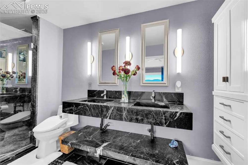 4500 Sentinel Rock Larkspur, CO 80118
